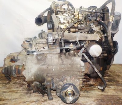 Двигатель Nissan CD17 - 627603X MT RS5F31A FF 4WD гидравлическая 1