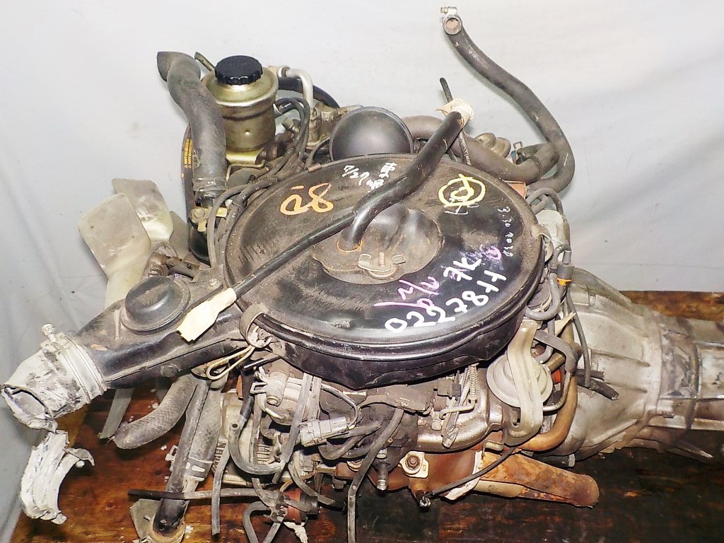 Двигатель Toyota 7K - 0223811 5MT FR carburator 6