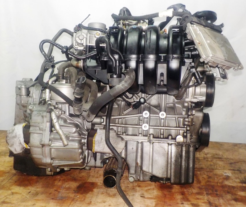 Двигатель Volkswagen BLF - 079660 AT FF WWWZZZ1K25W197305 90 000 km коса+комп 4