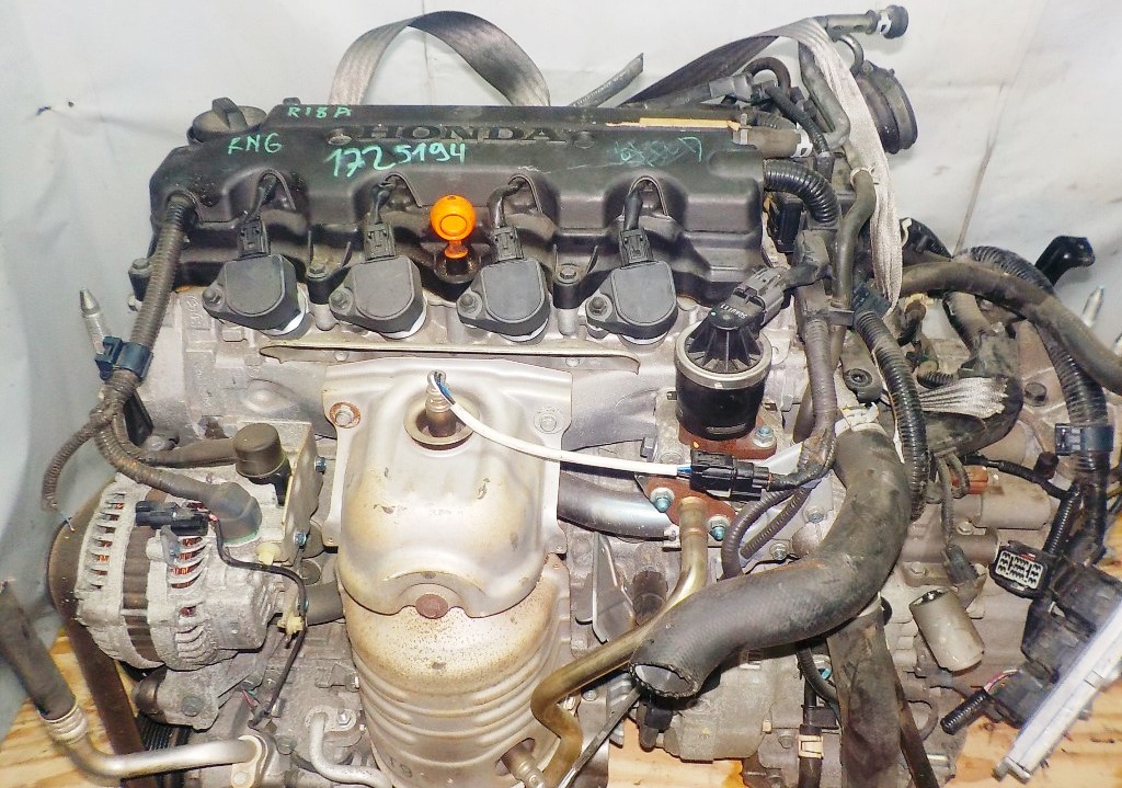 Двигатель Honda R18A - 1725194 CVT SXEA FF RN6 111 927 km коса+комп 2