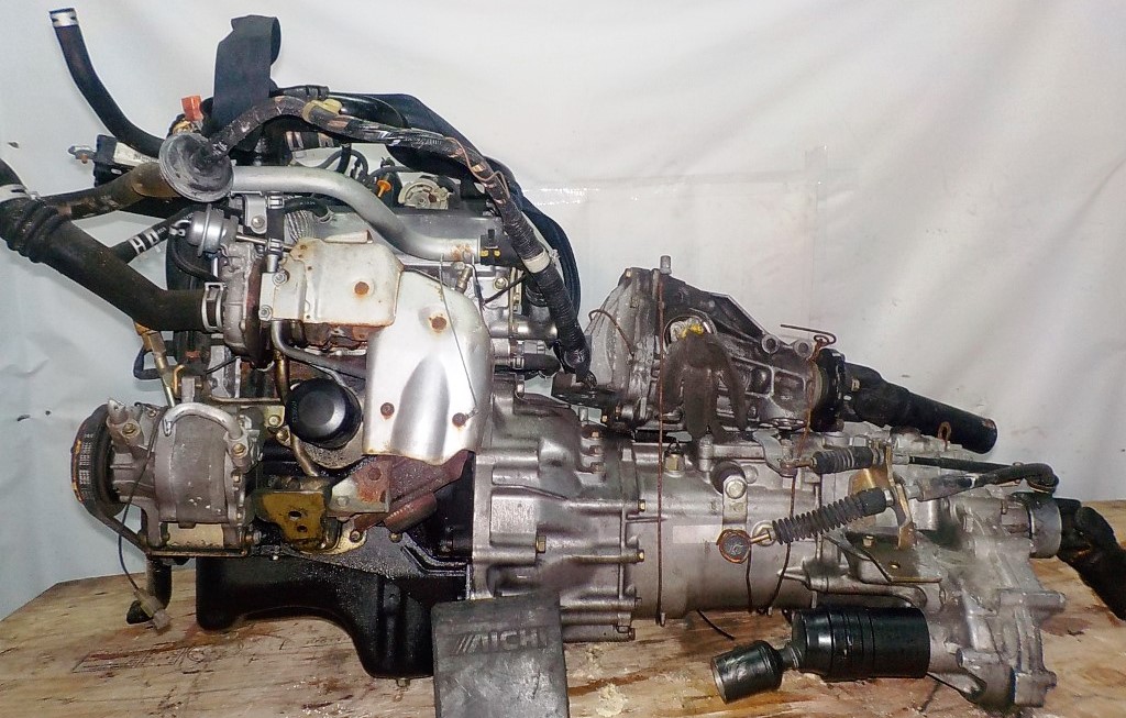 Двигатель Daihatsu EF-DEM - 7245029 MT FR 4WD J111G 124 000 km + передний редуктор коса+комп 5