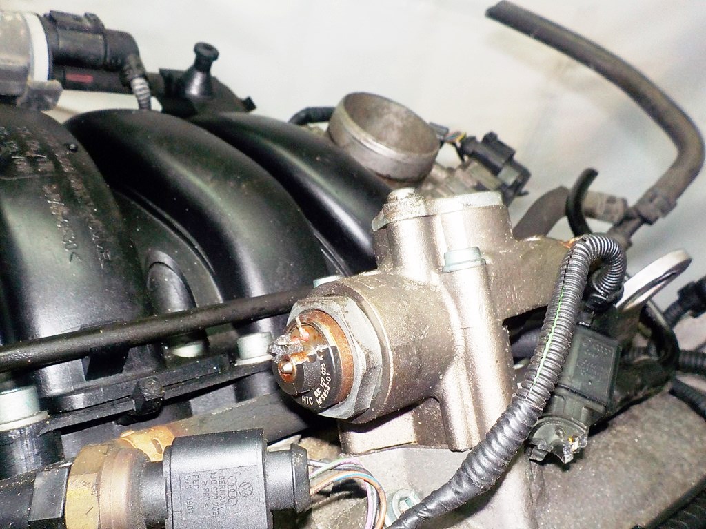 Двигатель Volkswagen BLP - 021196 AT FF 3