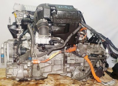 Двигатель Toyota 2ZR-FXE - 5558680 CVT P410-01A FF ZVW30 112 000 km коса+комп 1