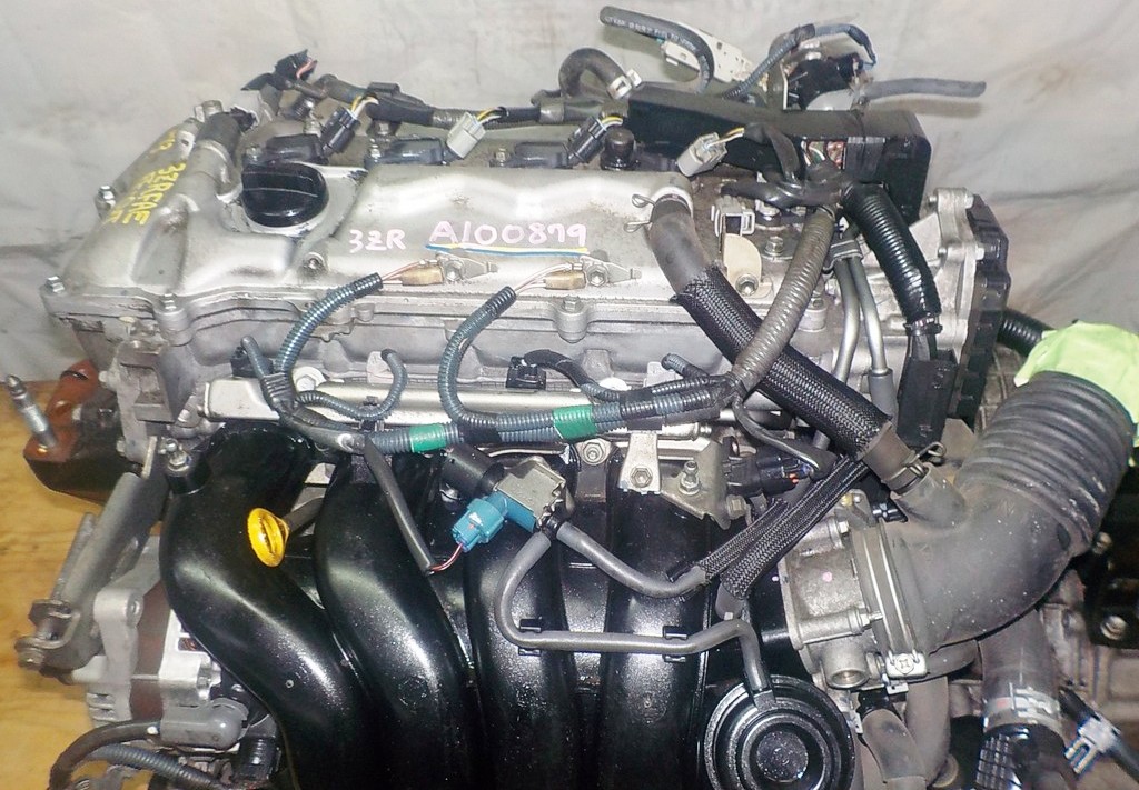 Двигатель Toyota 3ZR-FAE - A100879 CVT K111-01A FF ZRR70 коса+комп 2
