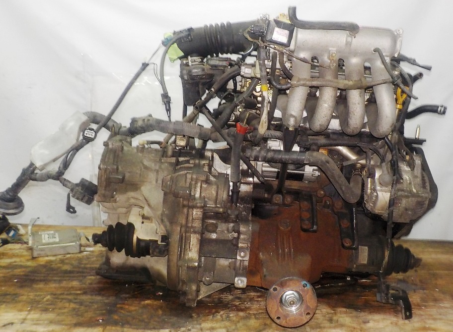 Двигатель Toyota 5E-FE - 0880195 AT A244F FF 4WD трамблер коса+комп 5
