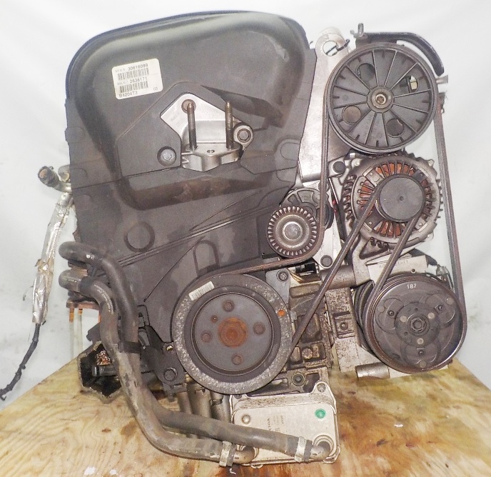 Двигатель Volvo B4204T3 - 2636171 AT 4