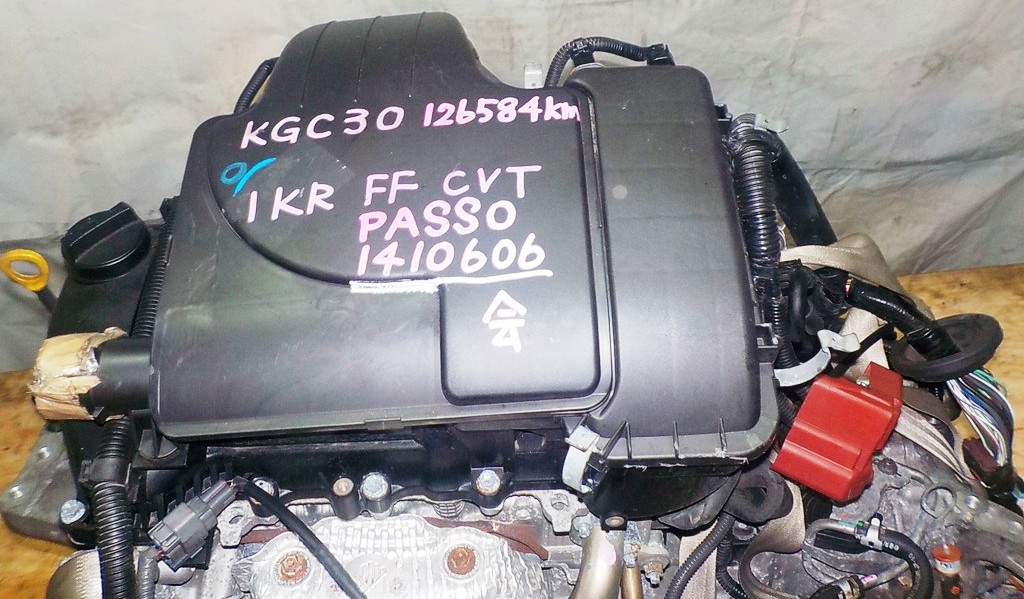 Двигатель Toyota 1KR-FE - 1410606 CVT FF KGC30 с щупом коса+комп 2