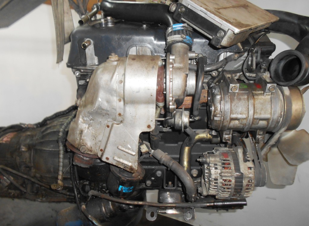 Двигатель Isuzu 4JX1-T - 674792 AT 30-40LE FR (99KR406353) 4WD Bighorn трос кикдауна коса+комп, неисправна форсунка 3
